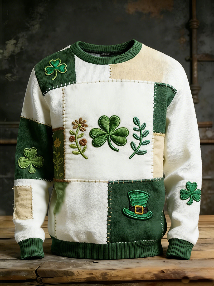 Vintage St. Patrick's Day Four-Leaf Clover Print Comfortable Sweatshirt