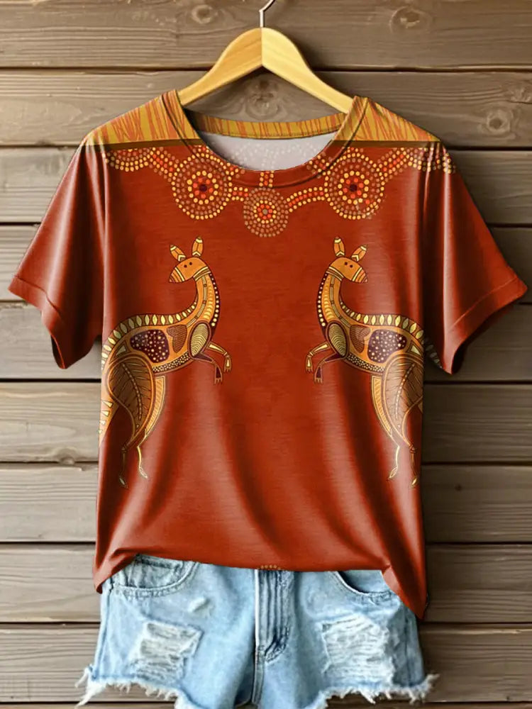 Women’s Australian Kangaroo Nation Tribal Art Print Casual Crew Neck T-Shirt Colorful / S