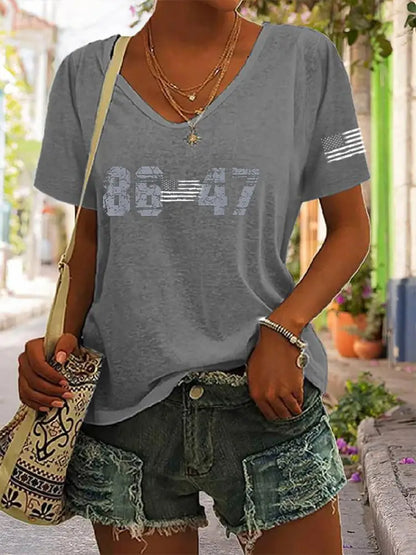 Women’s 8647 Printed V-Neck T-Shirt Light Gray / S Apparel