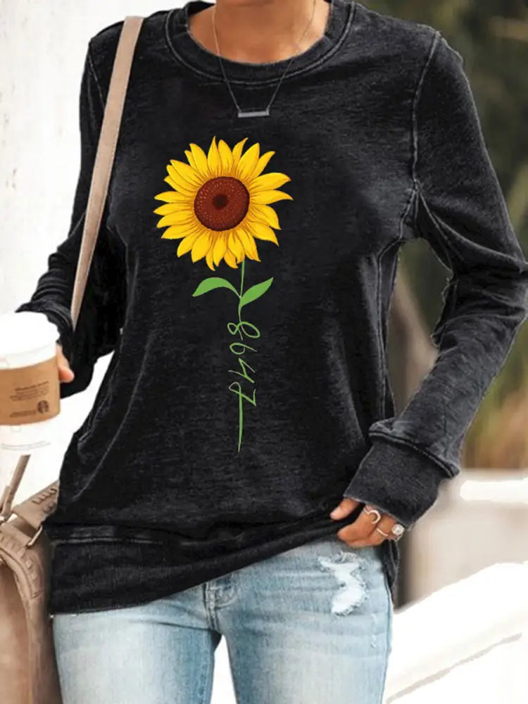 Women’s 8647 Sunflower Print Casual Sweatshirt Black / S